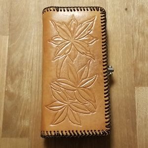 Handmade leather wallet green iridescent interior